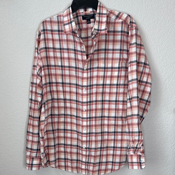 Banana Republic Other - Banana Republic Standard Fit Button Down Plaid Casual Shirt Red Gray size Large